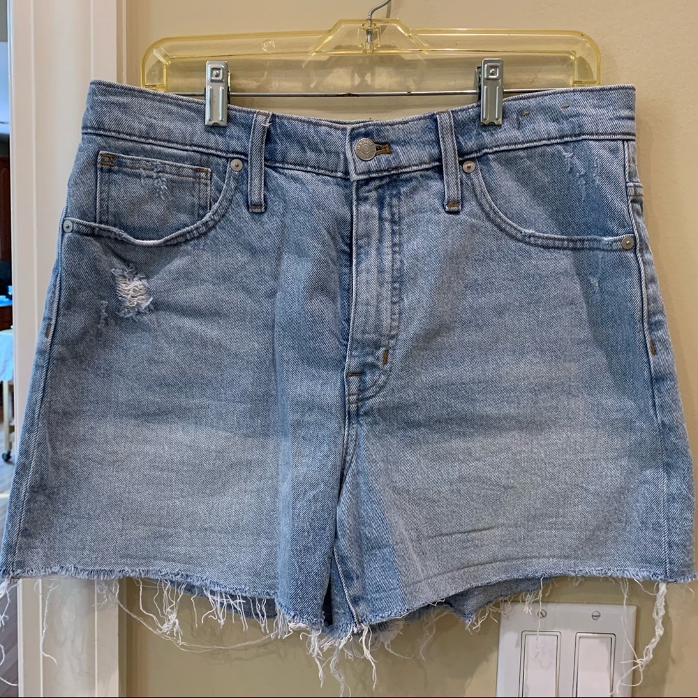 Madewell High Rise Denim Shorts Distressed Style Sz 30